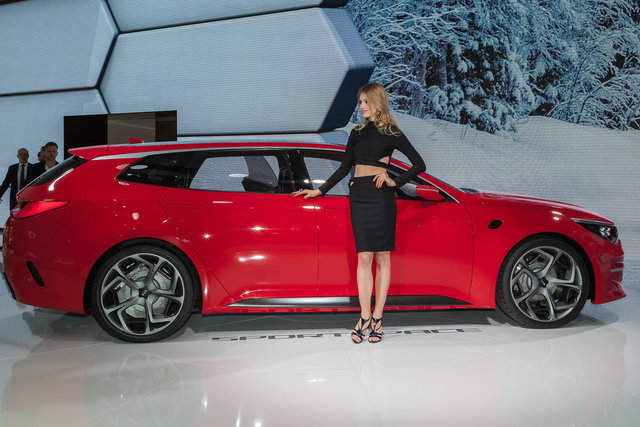 kia sportspace 14