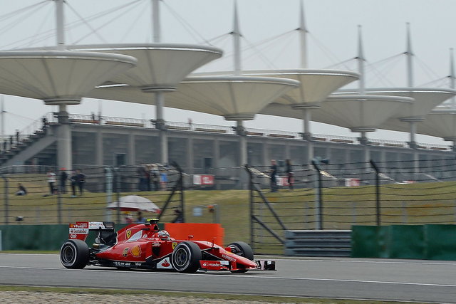 ferrari mercedes formula1 2015 cina 3