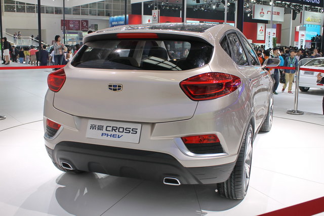 geely emgrand cross 2014 1