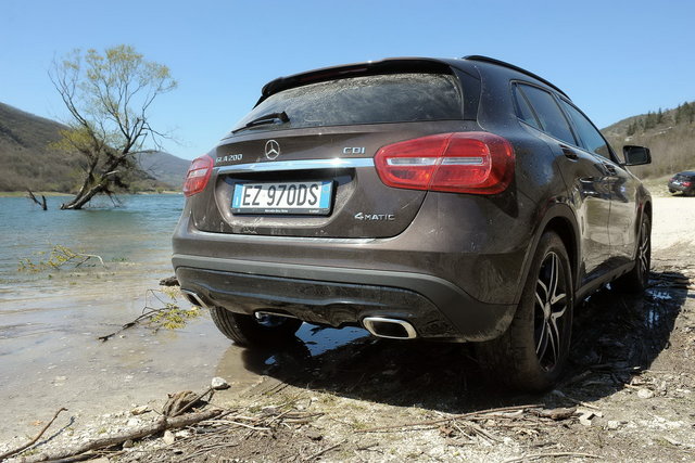 mercedes gla enduro 01