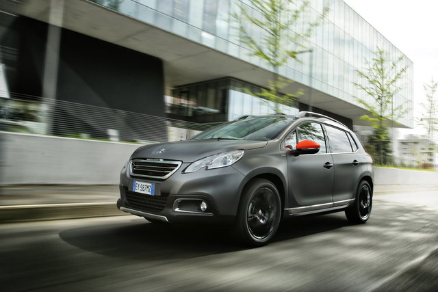 peugeot 2008 matt black 03