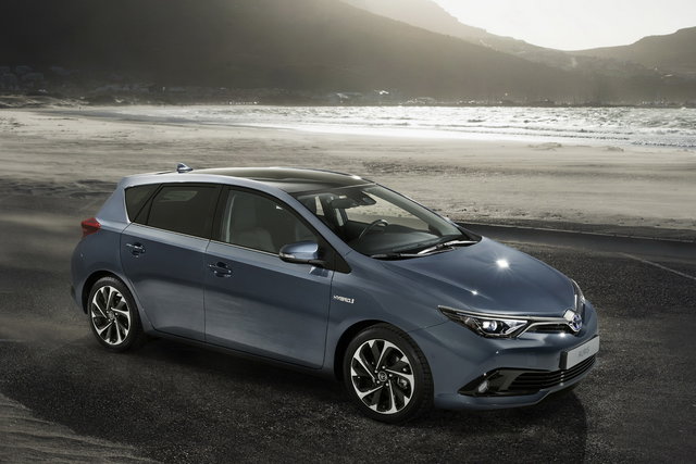 toyota auris 2015 12