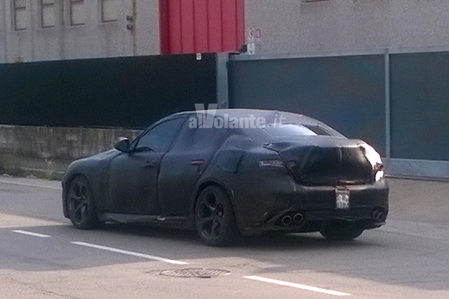 alfa romeo giulia spy 7