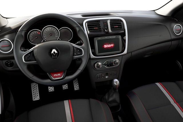 renault dacia sandero rs 07