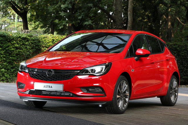 opel astra 2015 01 0