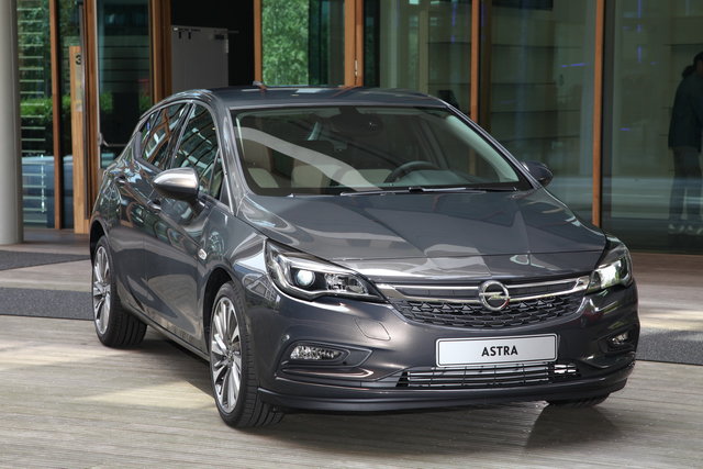 opel astra 2015 17 0