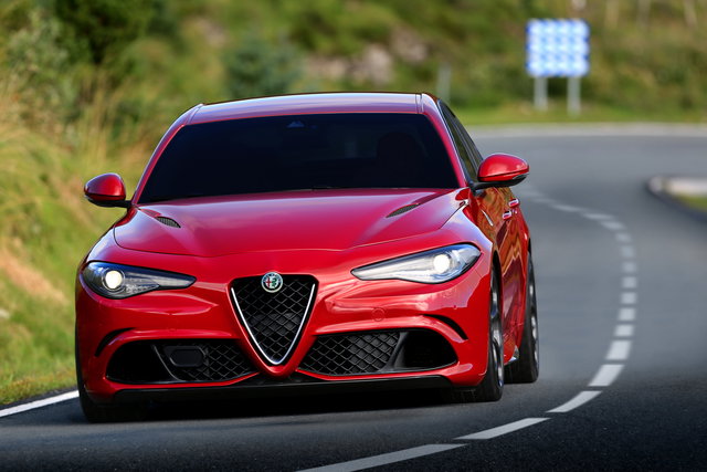 Foto Alfa Romeo Giulia Quadrifoglio Ecco I Prezzi
