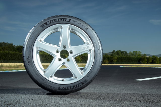 michelin pilot sport 4 2