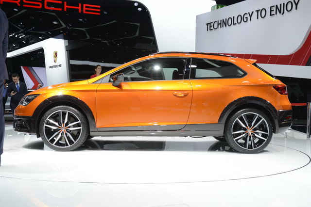 seat leon cross sport 8