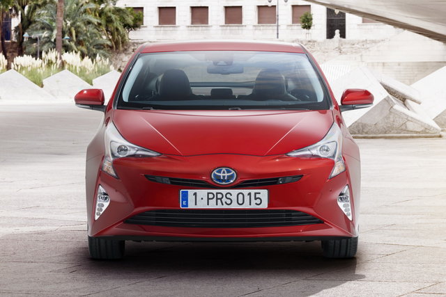 toyota prius 2016 07