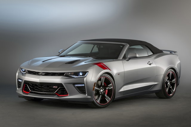 2015 sema chevrolet camaro ss red accent 030