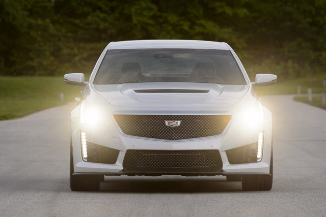 2016 cadillac cts v sedan 037