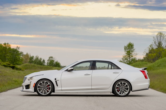 2016 cadillac cts v sedan 038