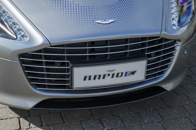 aston martin rapide elettrica 8