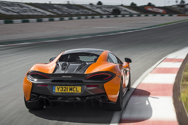 mclaren 570s 8