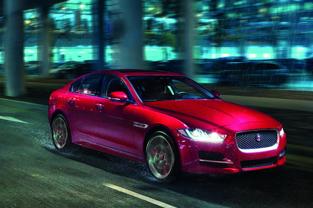 jaguar xe 4x4 11