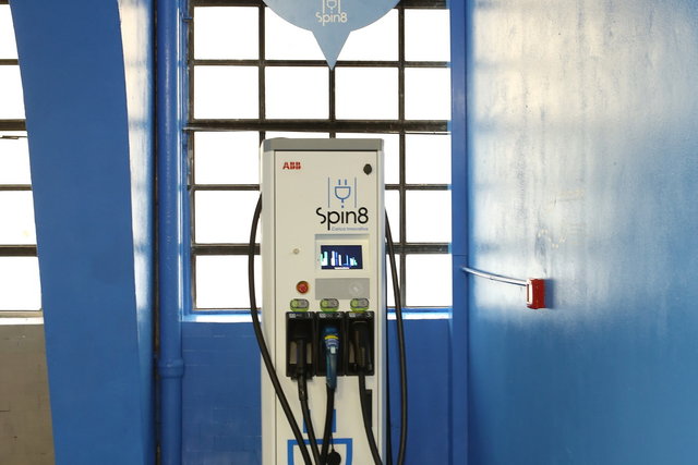 spin8 colonnina ricarica elettriche 2