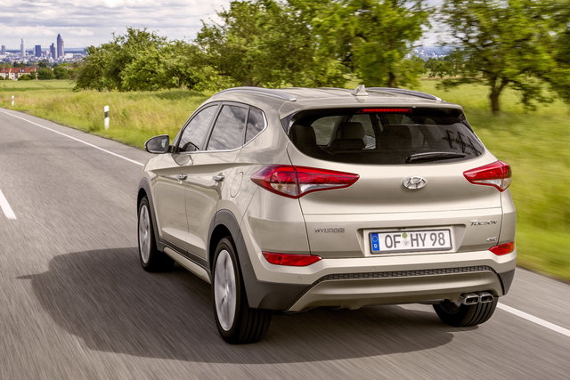 hyundai tucson 2015 13 0