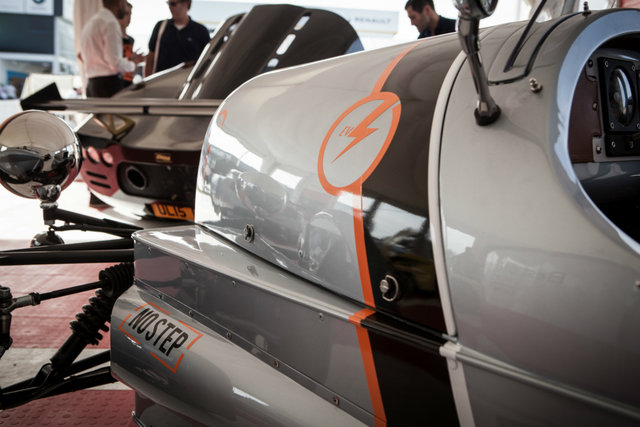 morgan 3 wheeler ev3 elettrica 6