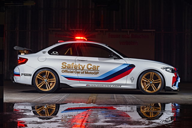 bmw m2 safety car 4