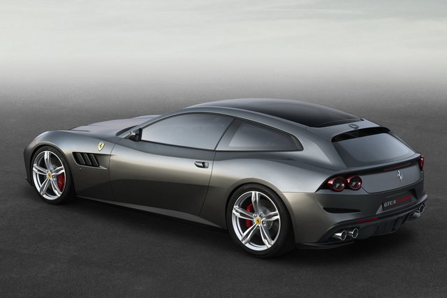 ferrari gtc4lusso 1