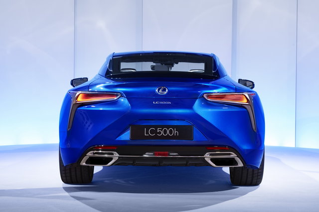 lexus lc 500h 31
