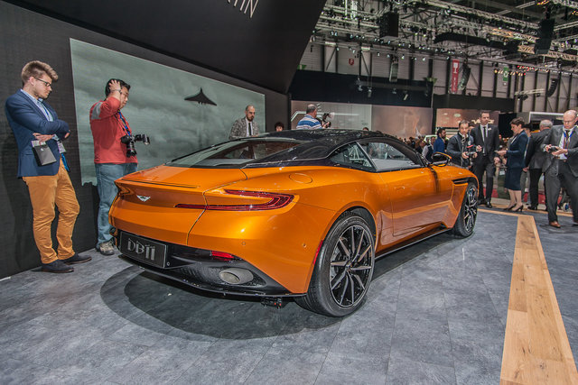 aston martin db11 4