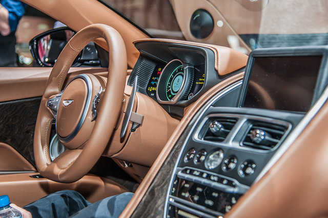 aston martin db11 6