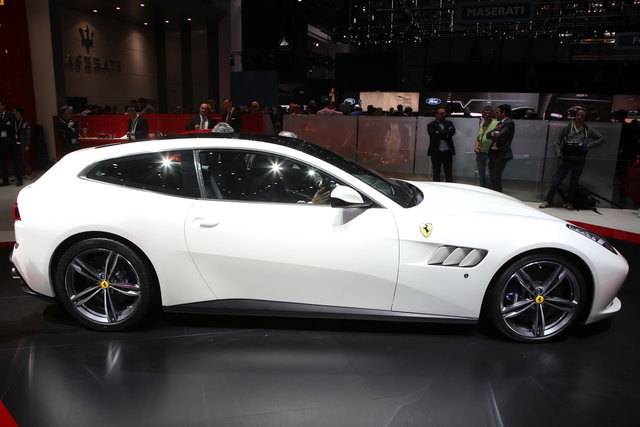 ferrari gt4 lusso 04