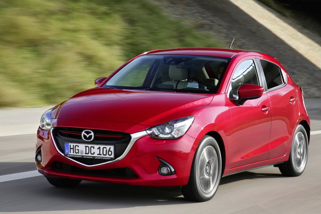 mazda 2 2015 primo contatto 04