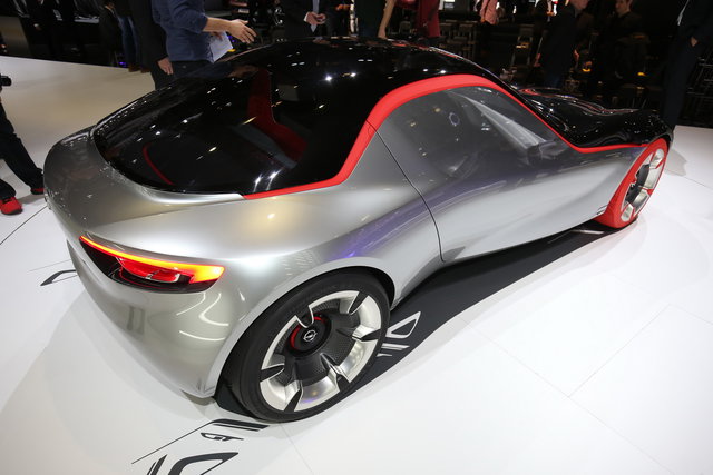 opel gt concept ginevra 1