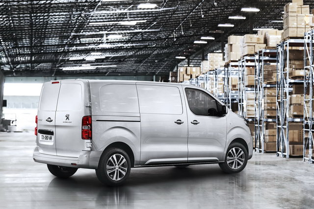 peugeot expert 2016 04