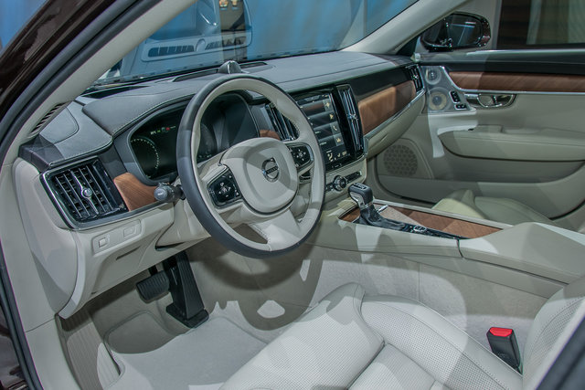 volvo v90 3