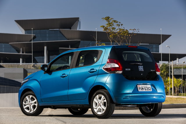 fiat mobi 2016 01