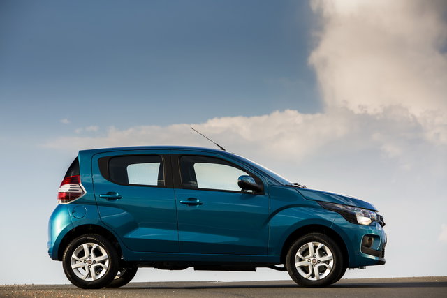 fiat mobi 2016 06