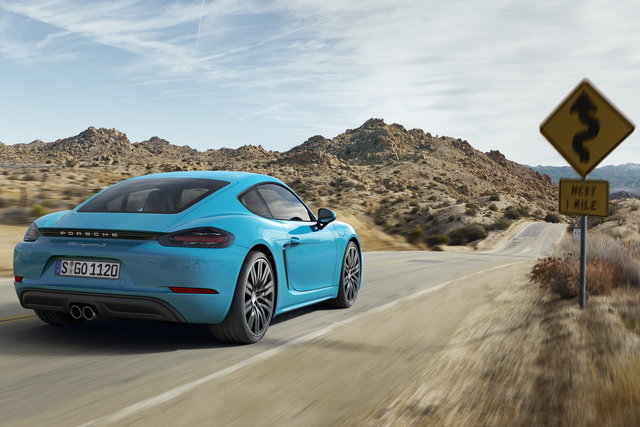 porsche 718 cayman 1