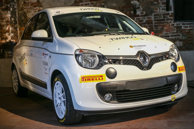 renault twingo rally 13