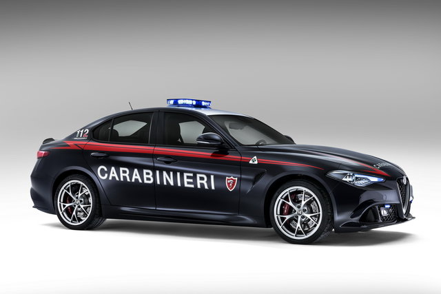 alfa romeo giulia carabinieri 11