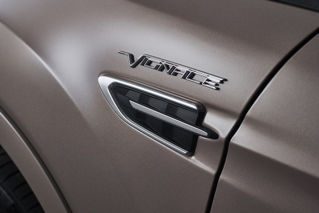 ford kuga vignale 5