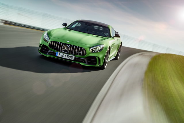 mercedes amg gt  r 04