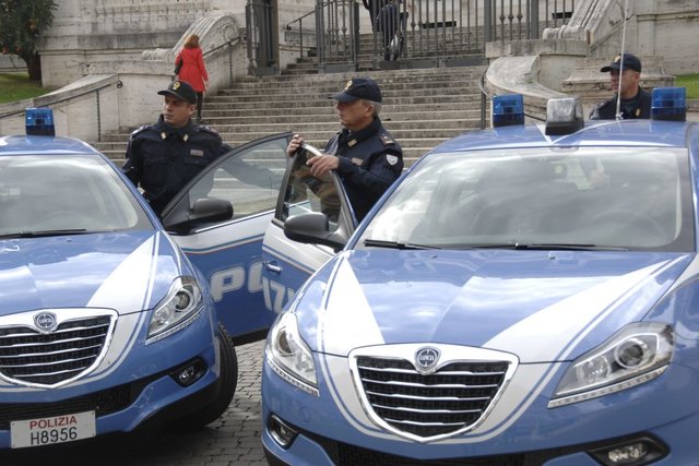polizia mercurio 4