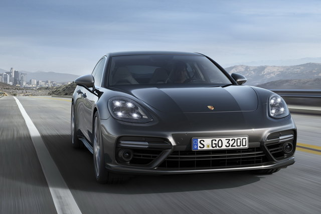porsche panamera 2016 03