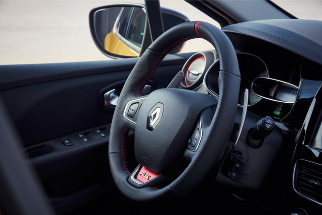 renault clio rs 2016 08