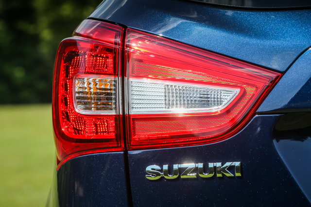 suzuki scross restyling 2016 1