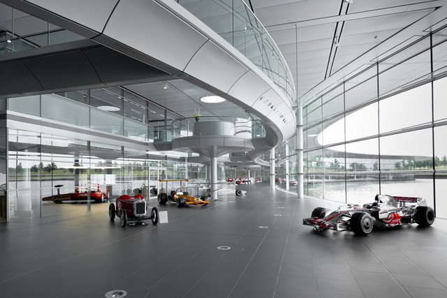 mclaren sede headquarter 2