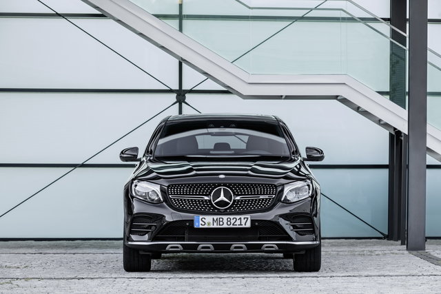 mercedes amg glc 43 coupe 13