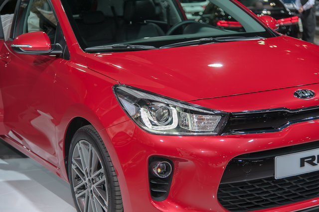 parigi 2016 kia rio 2