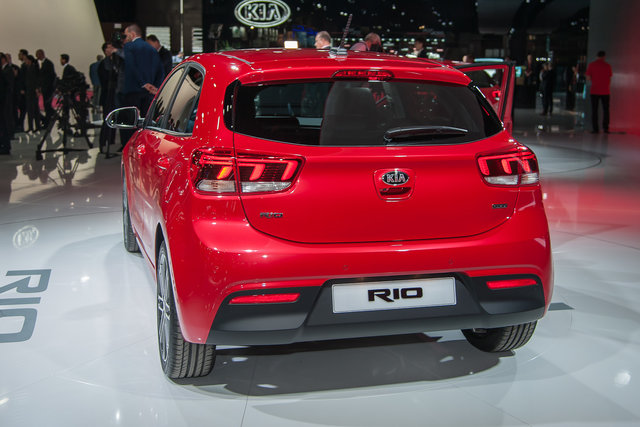 parigi 2016 kia rio 3