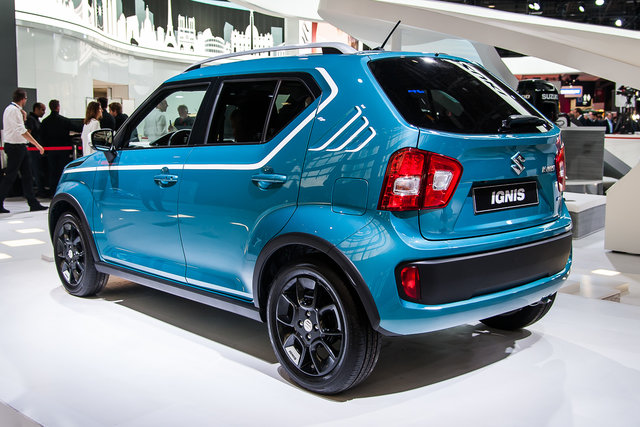 parigi 2016 suzuki ignis azzurra 1
