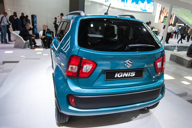 parigi 2016 suzuki ignis azzurra 2